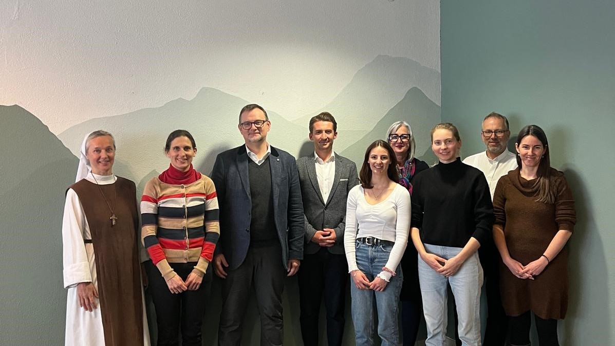 <p>Group photo</p>